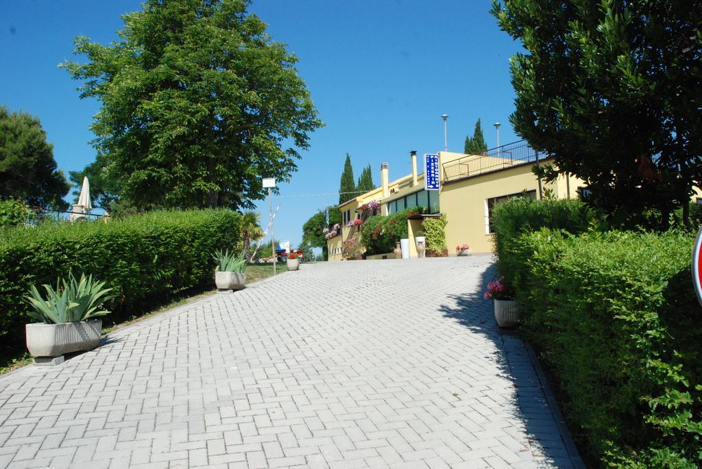 Camping Village Mar Y Sierra San Costanzo Buitenkant foto