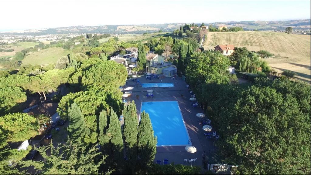 Camping Village Mar Y Sierra San Costanzo Buitenkant foto