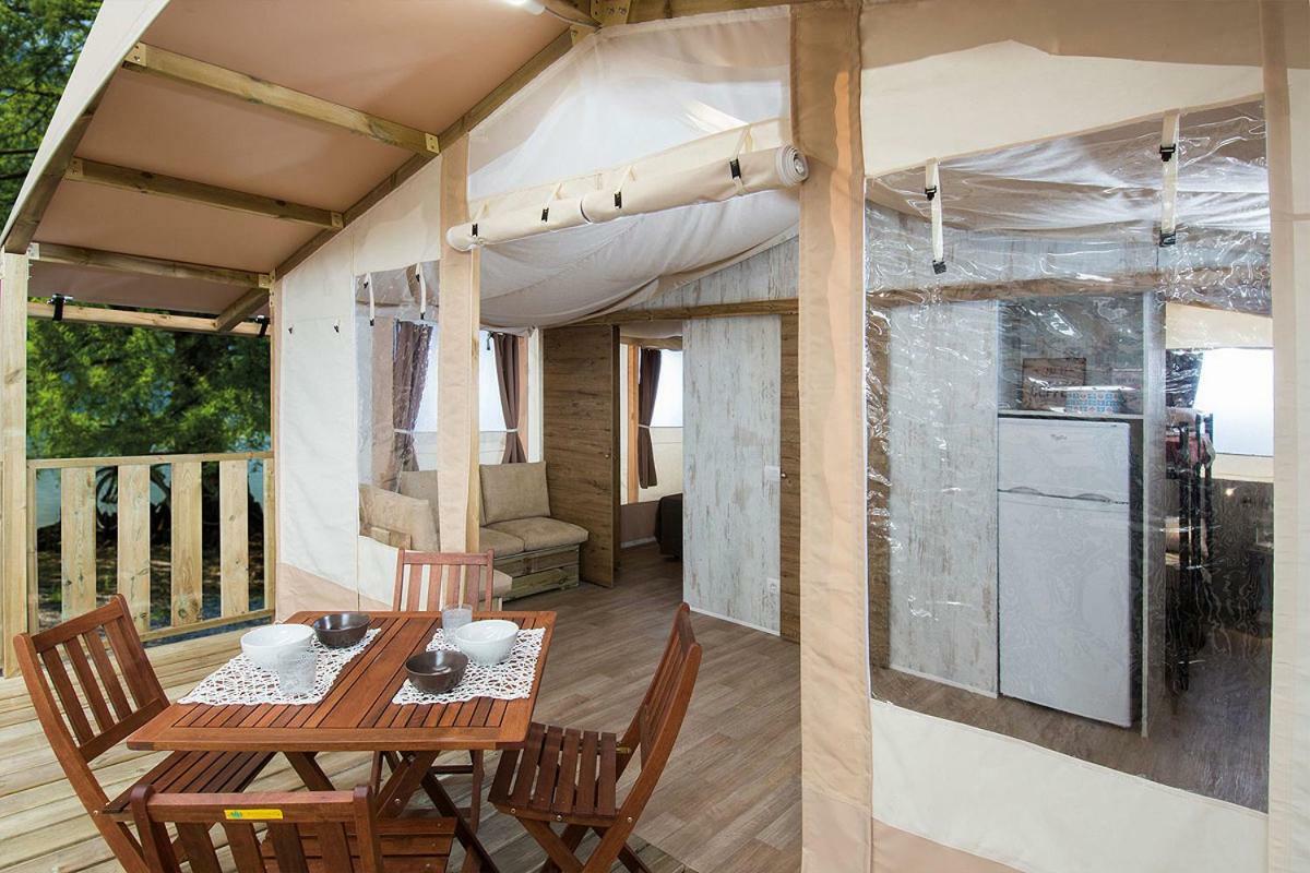 Camping Village Mar Y Sierra San Costanzo Buitenkant foto